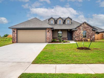 1956 W Flintlock Way, Mustang, OK, 73064