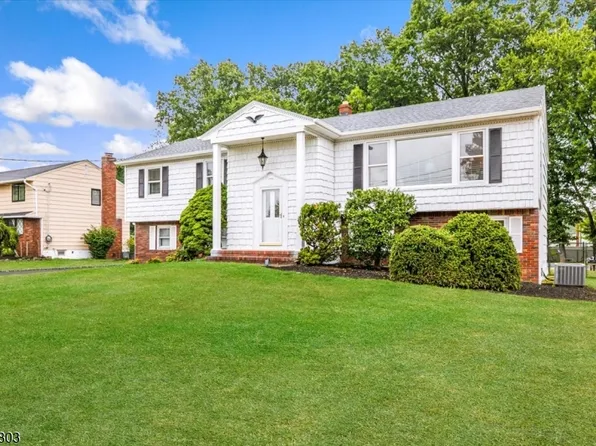 10 Jill Ter, Fairfield Twp., NJ 07004