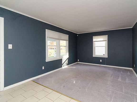 3rd image of 1712 N Berwick Ave