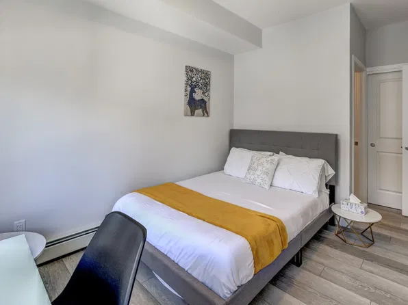 3727 Sage Hill Dr NW #3211, Calgary, AB T3R 1T7