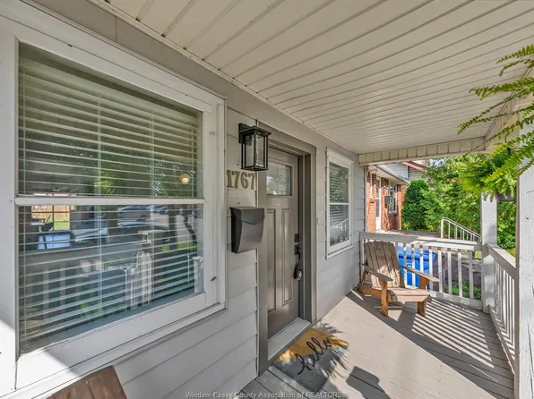 1767 Langlois Ave, Windsor, ON N8X 4M4