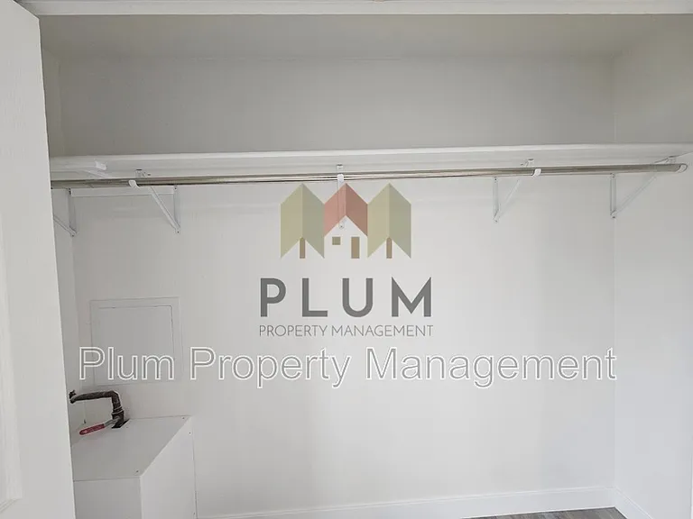 2340 Fairview Ave #2 — Photo 19