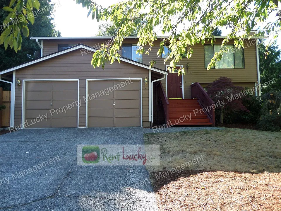 1743 211th Pl NE