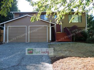 1743 211th Pl NE, Sammamish, WA 98074