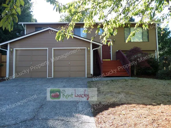 1743 211th Pl NE, Sammamish, WA 98074