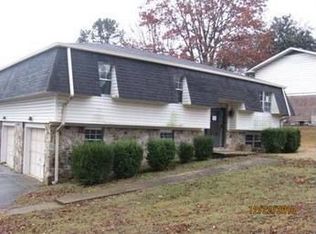 1148 Boy Scout Rd, Hixson, TN 37343