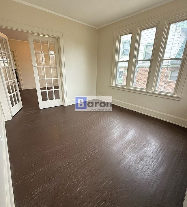 1st image of 4216 W 8th St APT 3