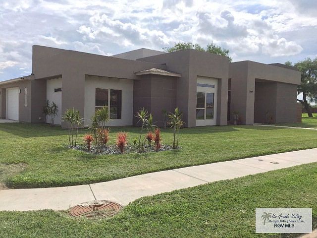 1st image of 3049 W Lake Ave