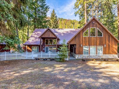 21180 Highway 410, Naches, WA, 98937