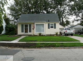 755 Fitting Ave, Lansing, MI 48917