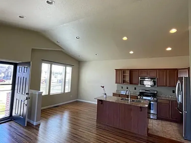 3019 S Ashburton Ln — Photo 11
