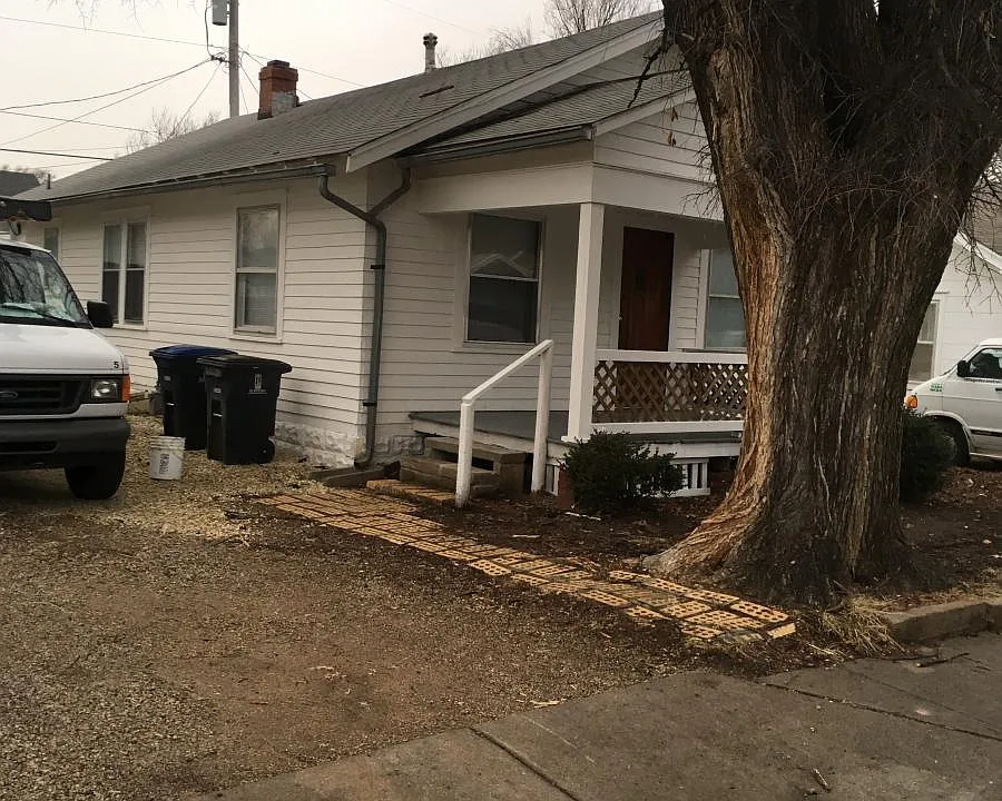 521 Houser Dr