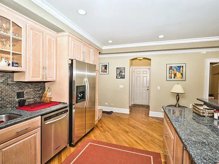 5044 Coyle Ave — Photo 24