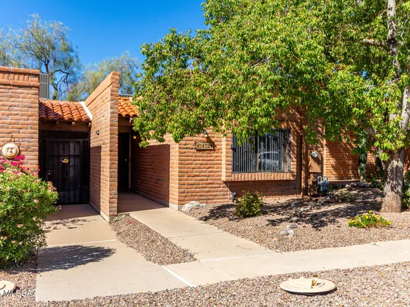 1721 W Dalehaven Cir, Tucson, AZ 85704