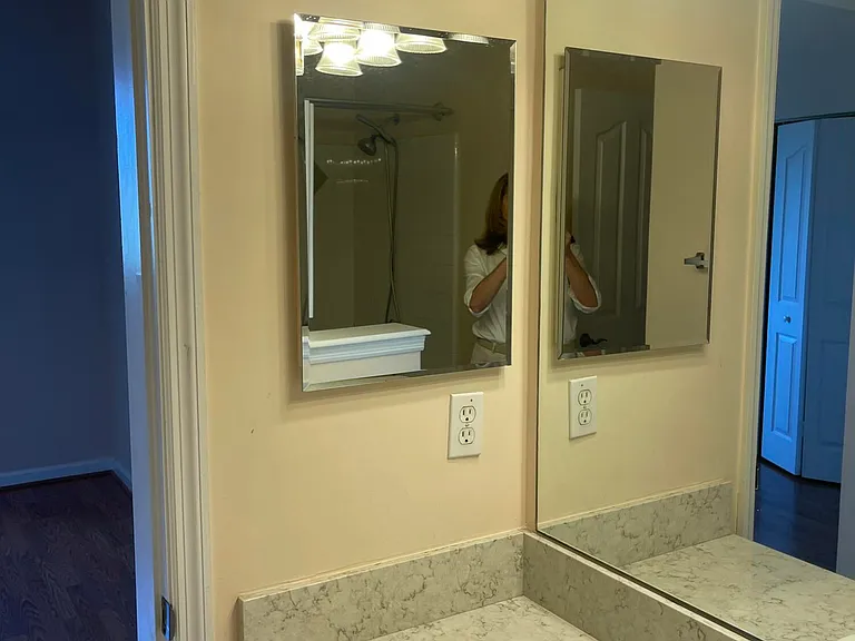 2040 Alta Meadows Ln #1605 — Photo 8