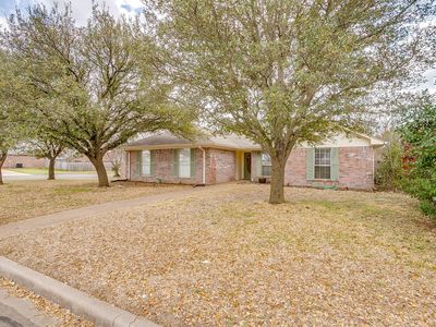 10400 Marigold Rd, Waco, TX, 76708