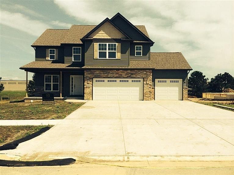 1st image of 3453 S Badger Ct