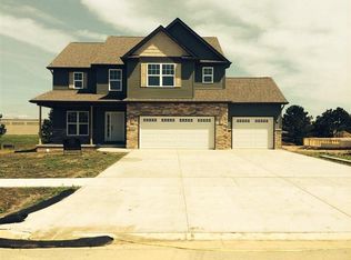 3453 S Badger Ct, Valparaiso, IN 46383