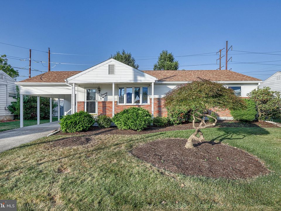 1st image of 77 Kensington Dr