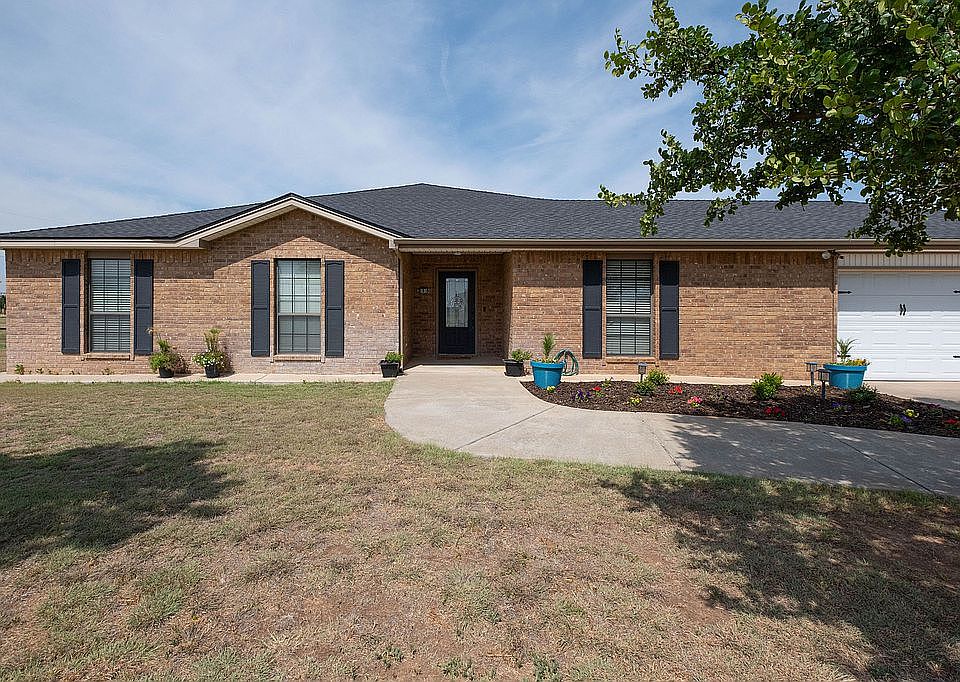 215 Rain Cloud Ln, Bushland, TX 79012 Zillow