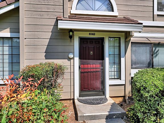 2nd image of 2678 Yerba Cliff Ct