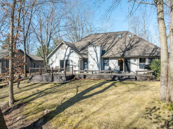 7240 River Ridge Rd, Stanwood, MI 49346