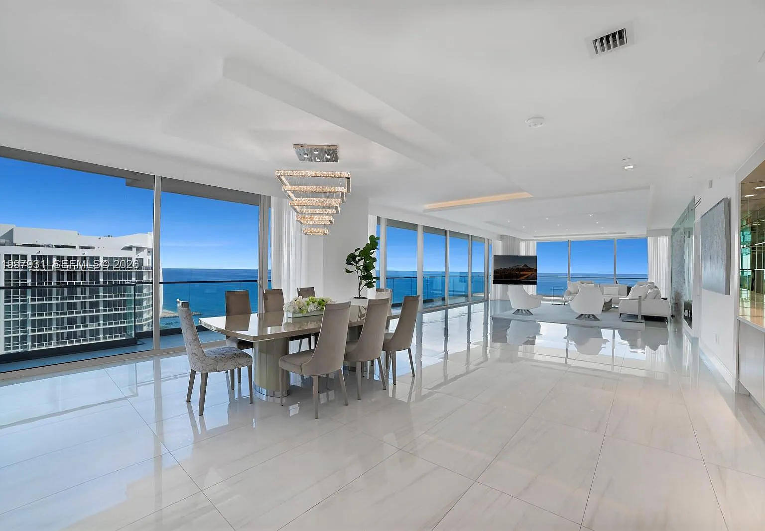 Oceana Bal Harbour Condo — Photo 2