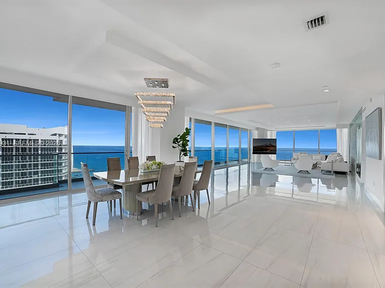 10203 Collins Ave #2501 — Photo 2