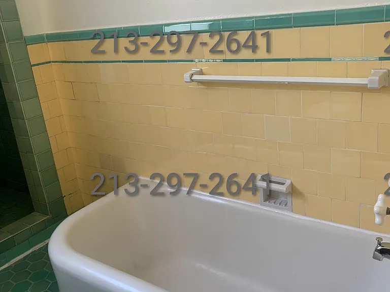 324 S Cochran Ave #8 — Photo 12