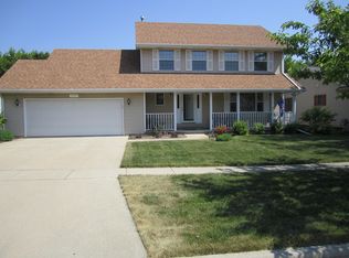 3347 Meadow Trl W, Dekalb, IL 60115