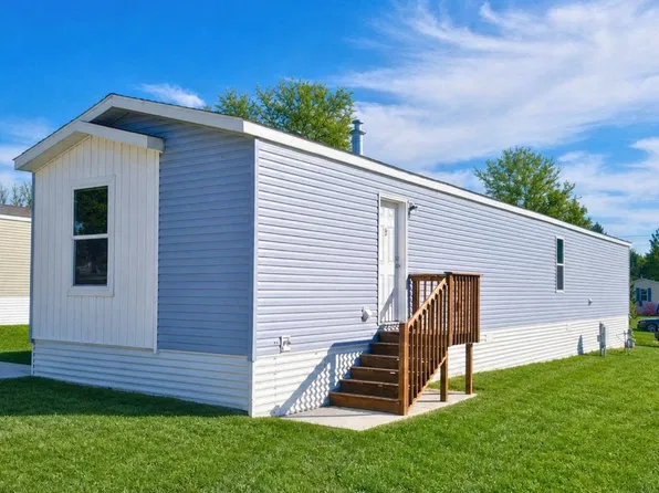 2401 Gene Ave #30, Albert Lea, MN 56007