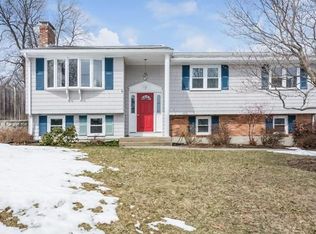 7 Sunnyside Ln, Milford, MA 01757