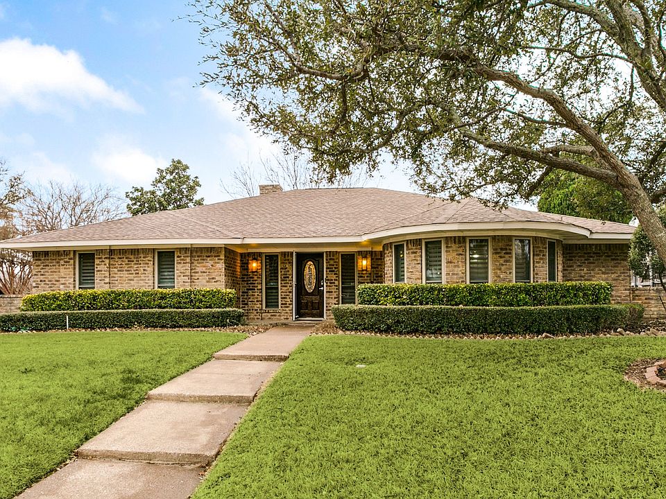 1st image of 2400 Stonemoss Dr