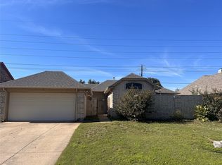 5218 Heatherdale Dr, Grapevine, TX 76051