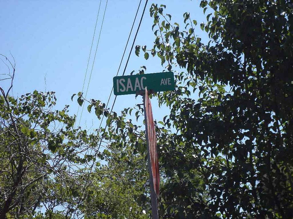 2nd image of 3847 Isaac Ave