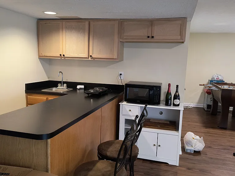 17507 Applewood Ln — Photo 2