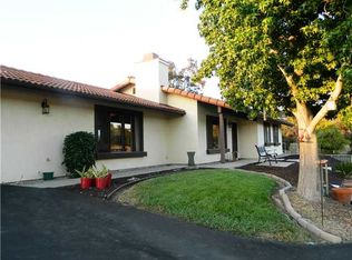 9834 Circle R Dr, Valley Center, CA 92082