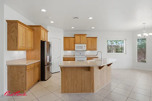 1546 Morane Manor Dr Photo 1