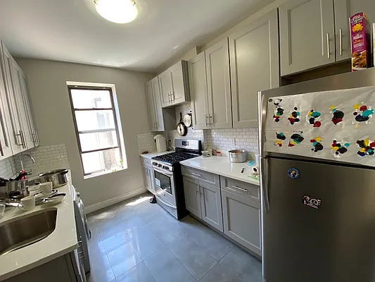 Rented by Mdays Realty | media 12