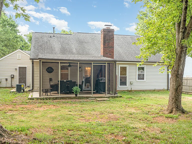 2812 Olde Whitehall Rd — Photo 28