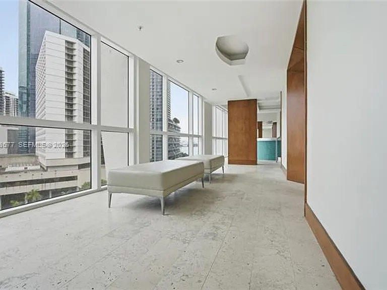 31 SE 5th St #2410 — Photo 45