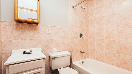 Rented by Rennit Inc.