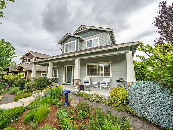 2nd image of 355 Fair Oaks Ave