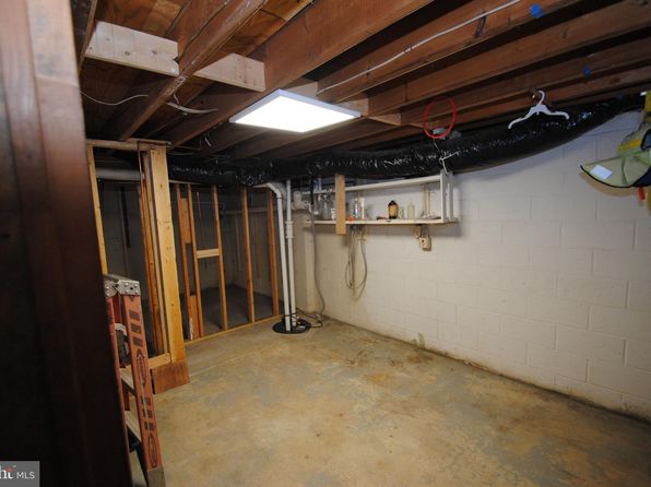 307 Broad St, Hainesport, NJ 08036