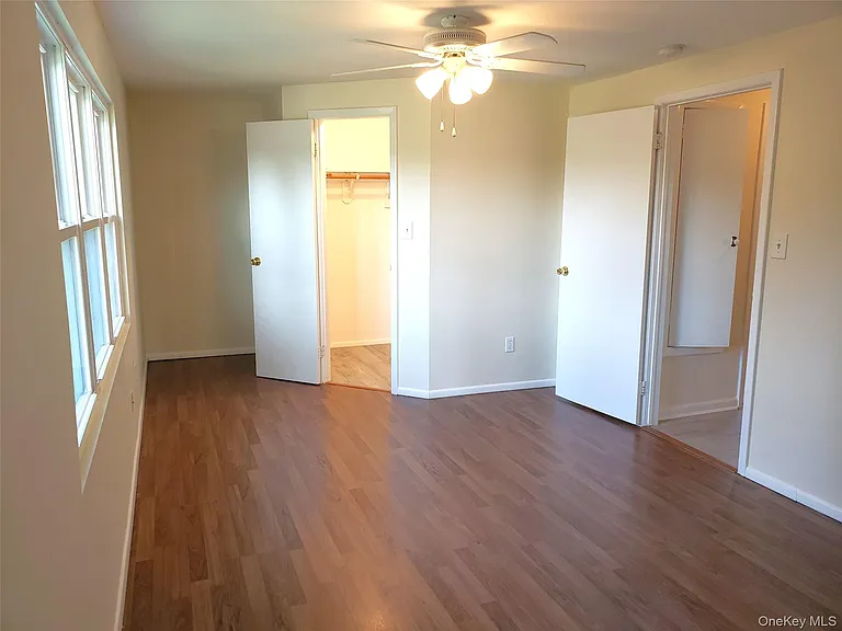 478 Old Farmingdale Rd #B — Photo 14