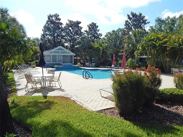 5925 Sandhill Ridge Dr — Photo 5