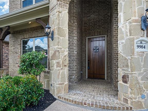 4th image of 9004 Kaitlyn Ct