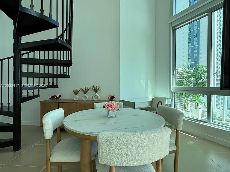 300 S Biscayne Blvd #L-1218 — Photo 25