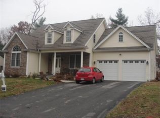 72 Pasture Brook Rd, Attleboro, MA 02703