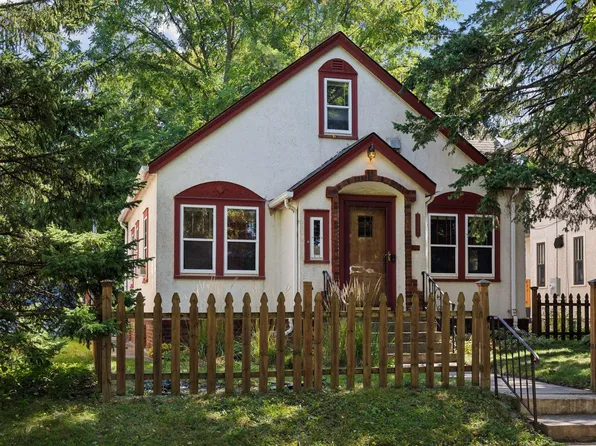2645 Hayes St NE, Minneapolis, MN 55418